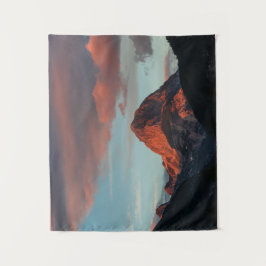 Last light of sun on mountain Mangart，スロベニア タペストリー