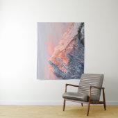 Last sun light on mountain Storžič, Slovenia タペストリー (インサイチュ)