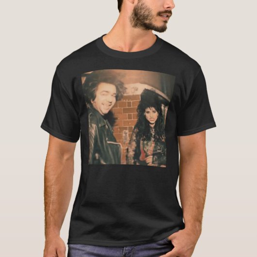 Laszlo &amp; Nadja in the 80s Classic T-Shirt Tシャツ (正面)