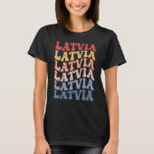 Latvia Groovy Retro Latvian Tシャツ (正面)