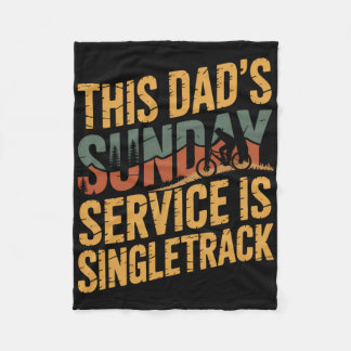 Laughing At Every Climb Mountain Biking Dad  フリースブランケット