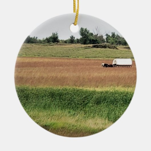 Laura Ingalls Wilder Homesteadでカバーされたワゴン セラミックオーナメント (正面)