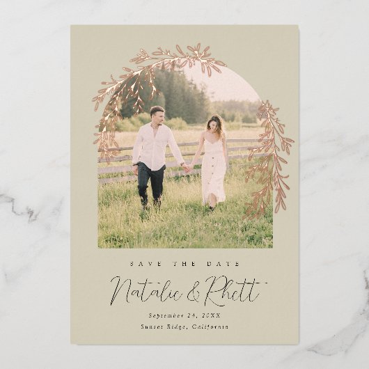 Laurelリーフモダンアーチウェイ結婚式の日付を保存F 箔招待状 (正面)