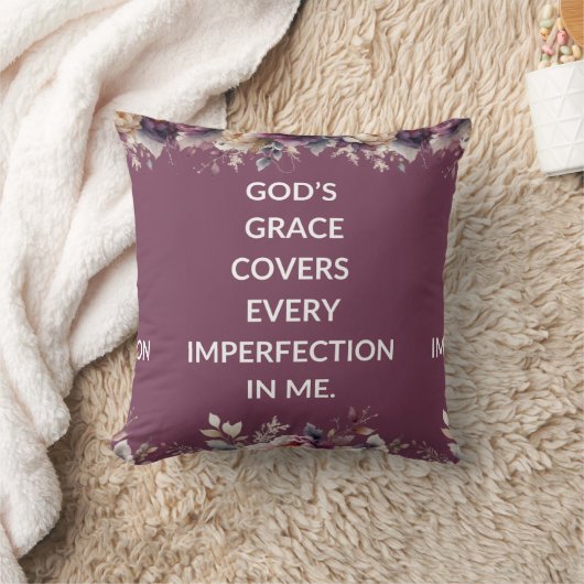 Lavender floral pillow with a simple religious クッション (ブランケット)