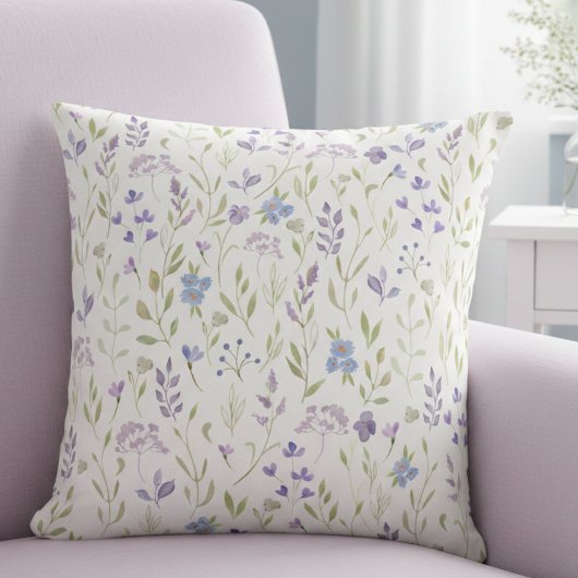 Lavender Floral Throw Pillow クッション