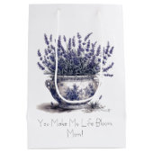 Lavender in Delft Blue, customizable  ミディアムペーパーバッグ (裏面)