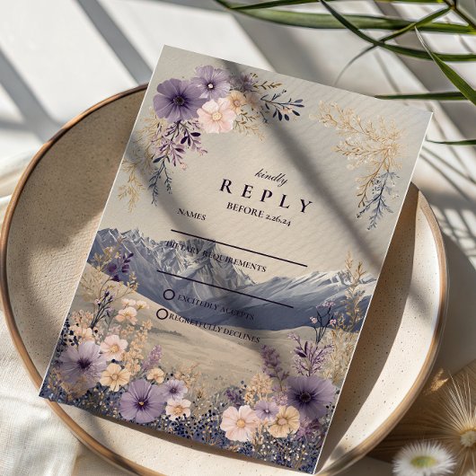 Lavender Wildflower Mountain Wedding 出欠カード