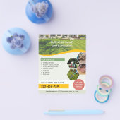 Lawn Care Landscaping Service QR Code Photo チラシ (シングル)