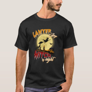Lawyer by Day Witch by Night Halloween Sweatshirt Tシャツ
