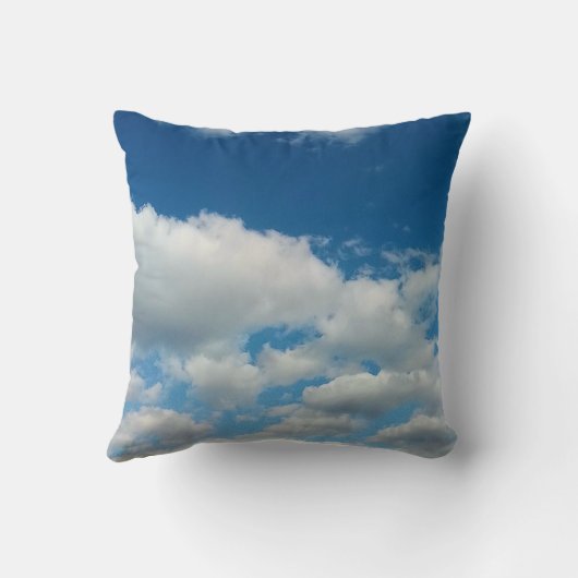 Layers of clouds クッション (裏面)