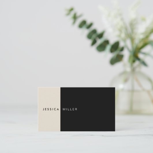Layout モダン Black & Bege Social Media 名刺 (スタンド正面)