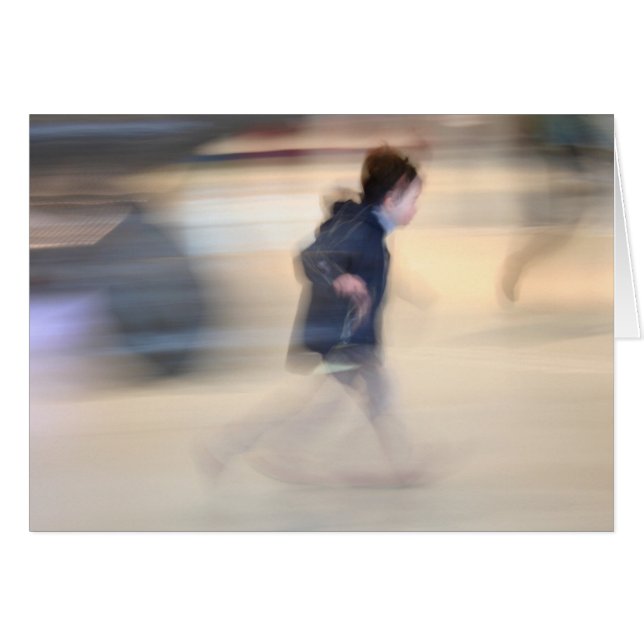 LBスパイダーボーブールから脱出する子供 (正面横)