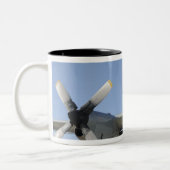 LC-130ヘラクレスの翼 ツートーンマグカップ (左)