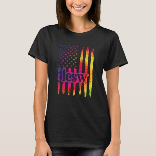 Lcsw Usフラッグ誇りを持ったライセンス臨床社会労働者 Tシャツ (正面)