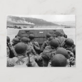 LCVP着陸船オマハへの接近ビーチ ポストカード (正面)