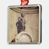 Le Mannequin Pis 1619年 メタルオーナメント (左)