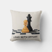 Lead With Effort クッション (正面)