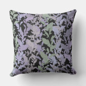 Leafy Creeping Vine Drawing Pattern With Pastels アウトドアクッション (裏面)