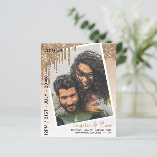 LeahGグリッタードリップフォトオーバーレイ結婚式の招待 (スタンド正面)
