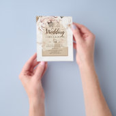 LeahG赤面ピンクシャンパーニュフローラ結婚式の招待 チラシ (手)