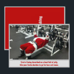 Lean & Mean Santa - おもしろい Joke間抜け Christmas 招待状<br><div class="desc">このおもしろい、ジョークのデザインは、ジムでサンタの写真をフィーチャーし、重さを持ち上げる。パーソナルトレーナー、フィットネスパーソナライズされたセンター、ジム、重量挙げ、スポーツ機器メーカーのビジネスホリデーカードに最適。</div>