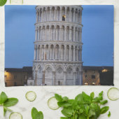 Leaning Tower at Dusk キッチンタオル (折り畳み)
