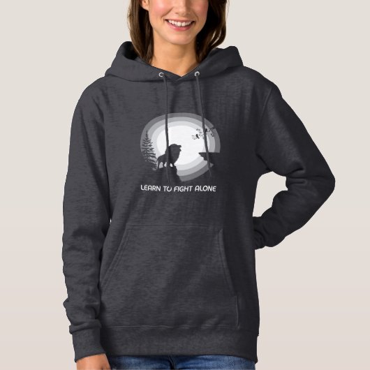 Learn to Fight Alone – Lion Under Moonlight パーカ (正面)