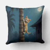 Learning to Climb – Cute Cat Moment クッション (裏面)