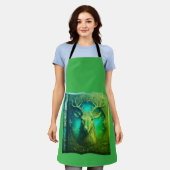 Leather Bound Copy Of A Deer Hunting Guide エプロン (着用した状態)