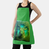 Leather Bound Copy Of A Deer Hunting Guide エプロン (インサイチュ)