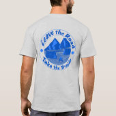 Leave the Road Take the Trails Outdoor Design Tシャツ (裏面)