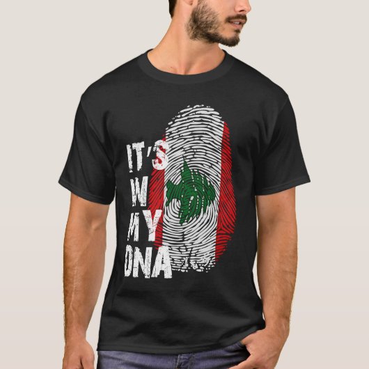 Lebanese Protest Flag  Supporting Revolution 2019 Tシャツ (正面)