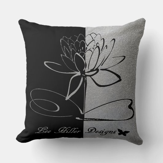 Lee Hiller Designs Logo Accents Black & Stainless クッション (正面)