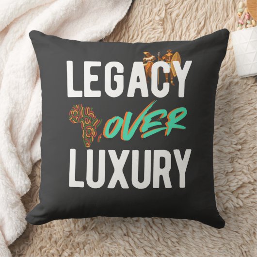 Legacy Over Luxury | クッション (ブランケット)