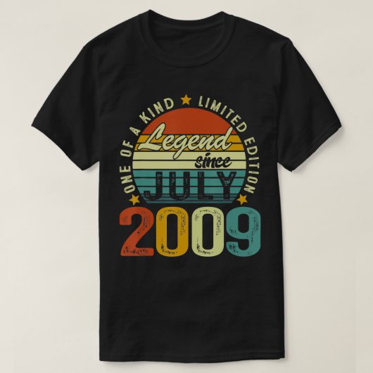 Legend Since July 2009 13 Years Old 13th Birthday  Tシャツ (デザイン正面)