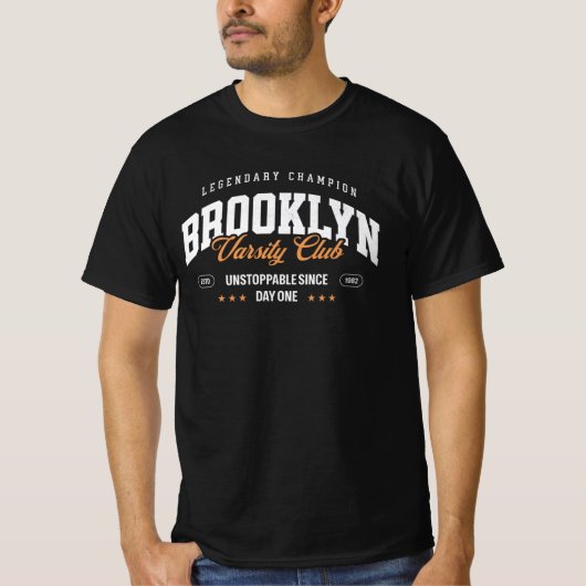 Legendary Champion Brooklyn Varsity  Tシャツ (正面)