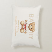 Legendary Red Belt Judo Bear – Baby Shower アクセントクッション (裏面(縦))