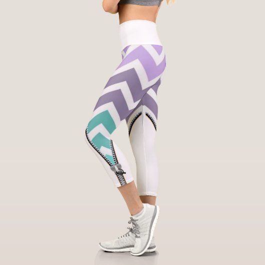 Leggings Capri blanco con zigzag カプリレギンス (左)