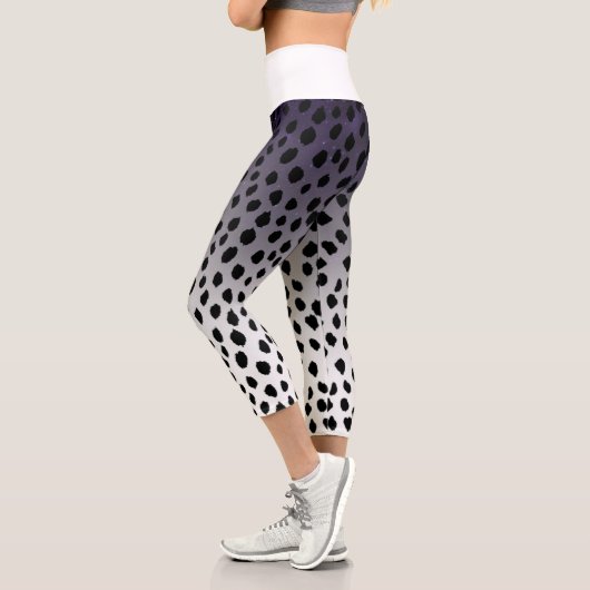 Leggings Capri High Waisted Capris leopardo カプリレギンス (左)