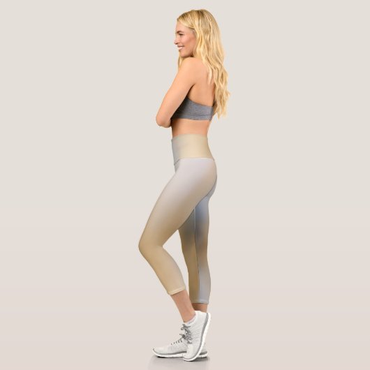 Leggings fusion カプリレギンス (左)