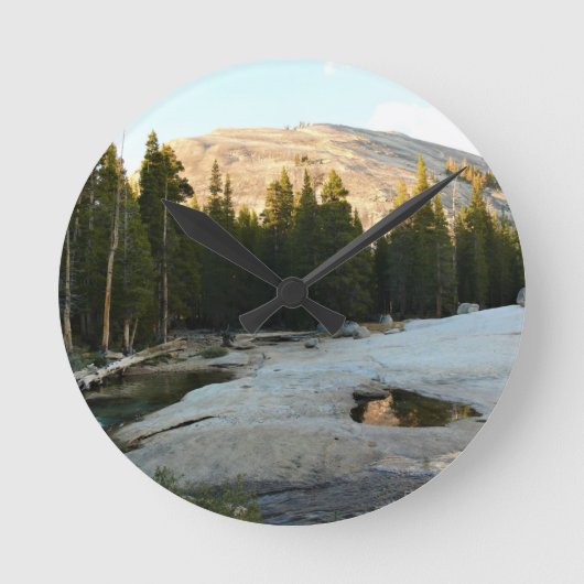 Lembert Dome in Tuolumne Meadows, Yosemite, CA ラウンド壁時計 (正面)