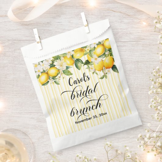 Lemon Branch Mediterranean Summer Bridal Brunch フェイバーバッグ (クリップ留めされた状態)