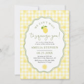 Lemon Citrus Baby Shower Yellow Gingham 招待状 (正面)