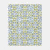 Lemon Citrus Blue Mediterranean Tile Pattern フリースブランケット (正面)