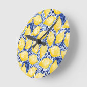 Lemon Citrus Mediterranean Blue White Tile Pattern ラウンド壁時計 (傾斜)