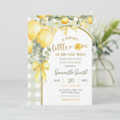 Lemon Gingham baby shower invitation 招待状 (スタンド正面)