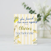 lemon theme she found her main squeeze yellow  ポストカード (スタンド正面)