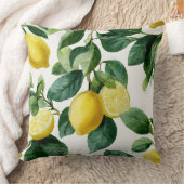 Lemons And Leaves Decorative Throw Pillow  クッション (ブランケット)