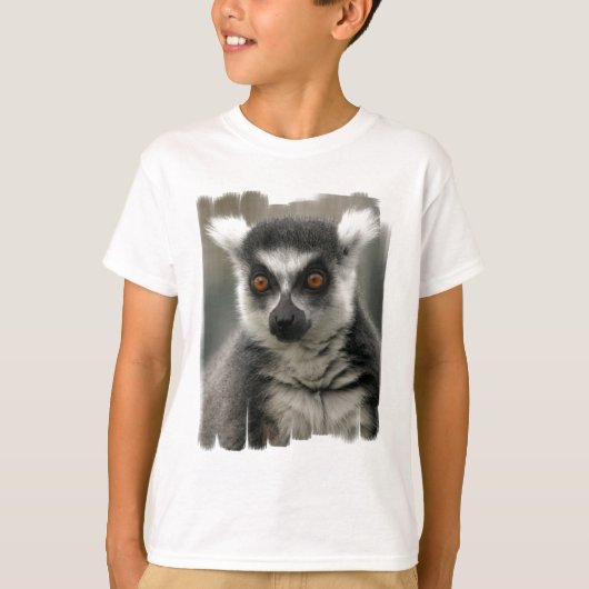 Lemurの顔の青年Tシャツ Tシャツ (正面)