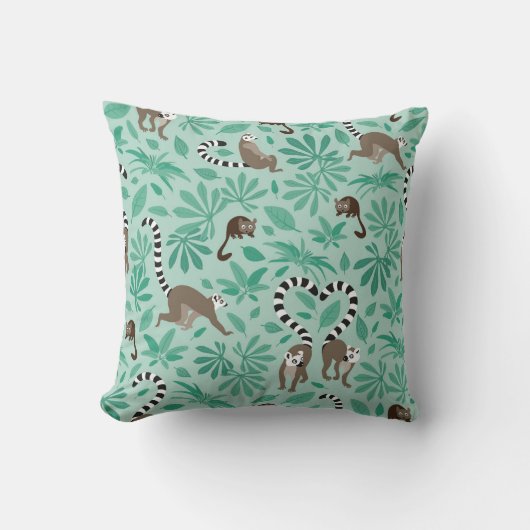 Lemur love mint leaves クッション (正面)